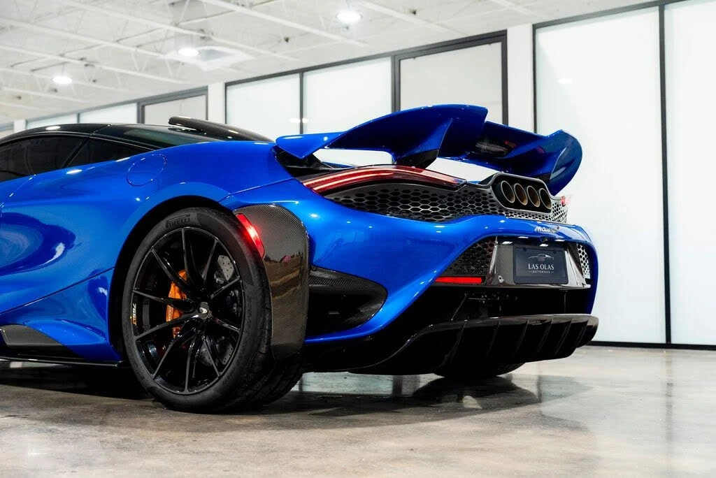 2021 McLaren 765LT - Image 29 of 31