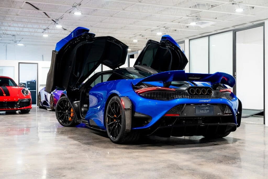 2021 McLaren 765LT - Image 24 of 31