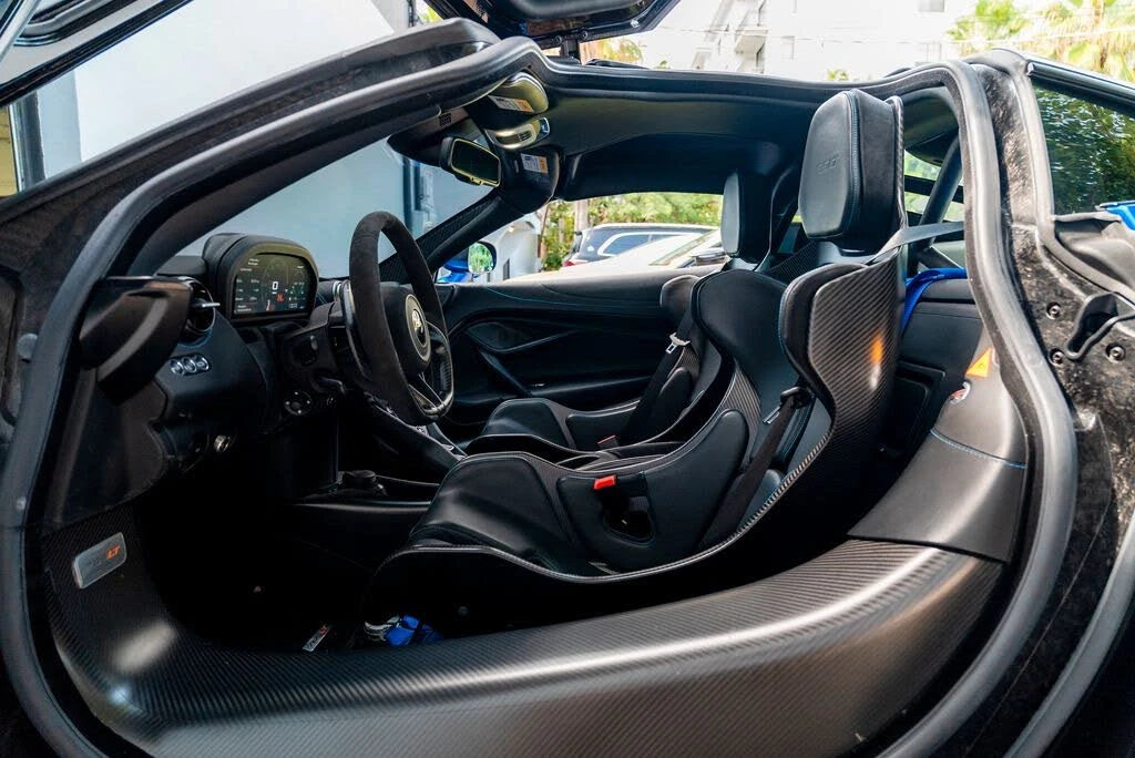 2021 McLaren 765LT - Image 3 of 31