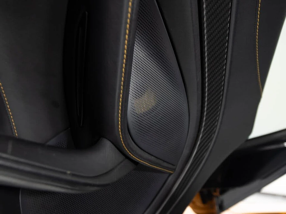 2021 McLaren 765LT - Image 12 of 31