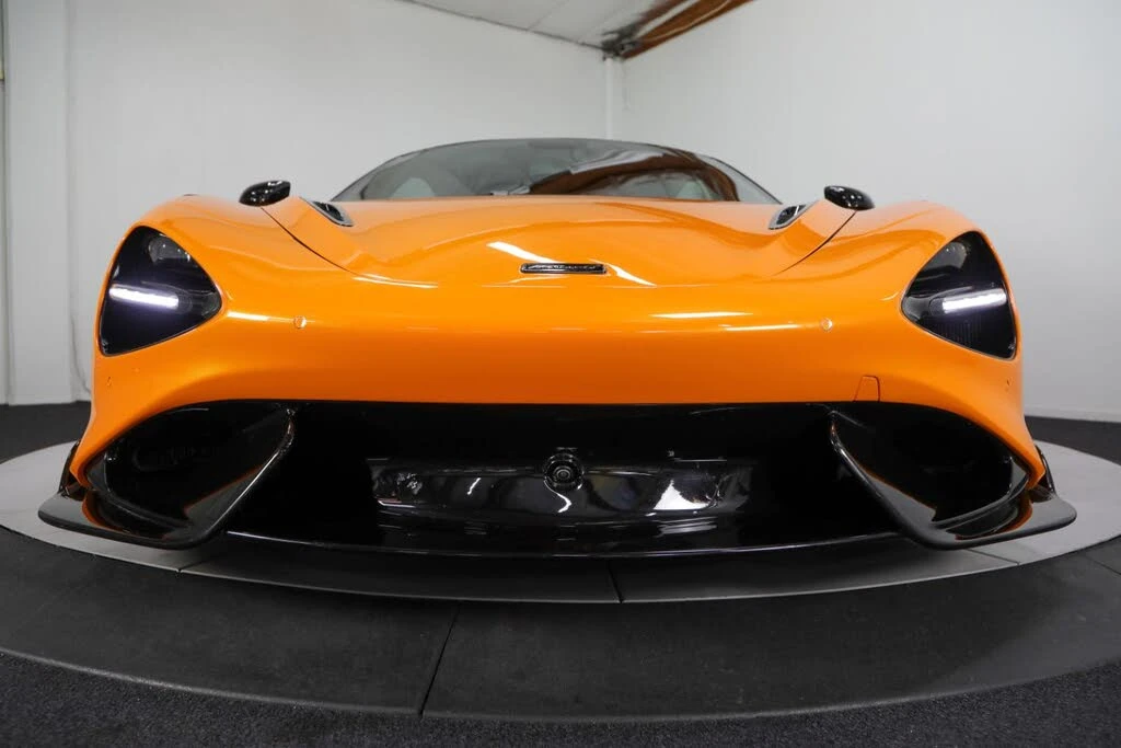 2021 McLaren 765LT - Image 17 of 31