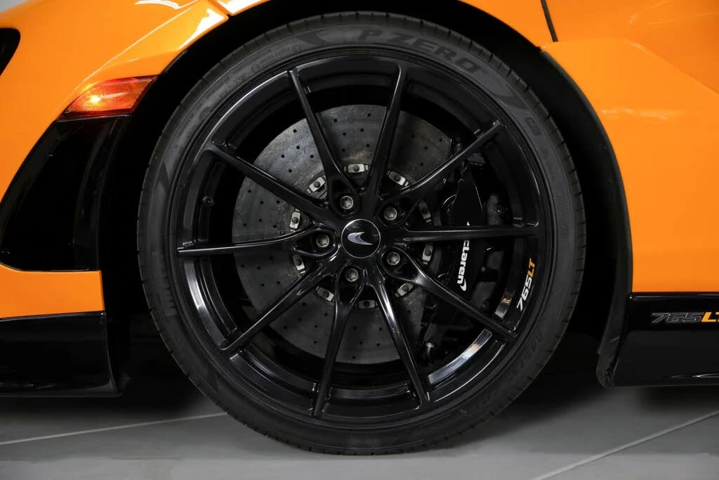 2021 McLaren 765LT - Image 19 of 31