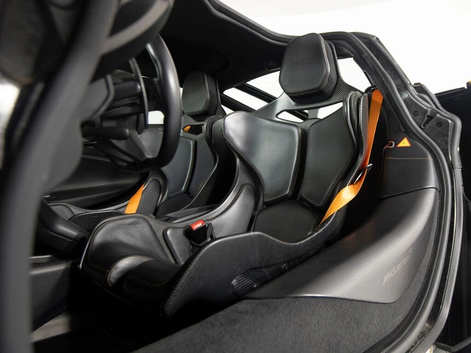 2021 McLaren 765LT - Image 31 of 31