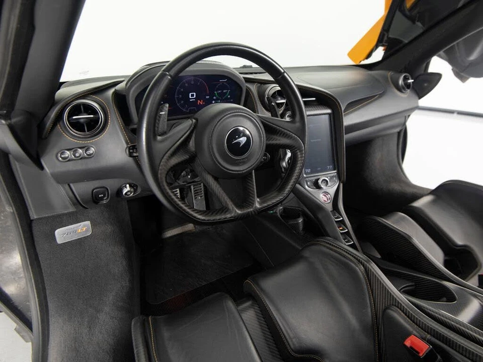 2021 McLaren 765LT - Image 14 of 31