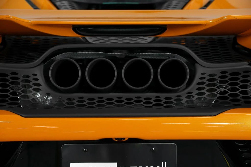 2021 McLaren 765LT - Image 24 of 31