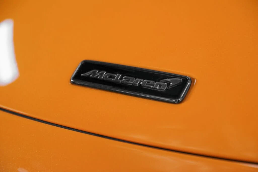2021 McLaren 765LT - Image 13 of 31