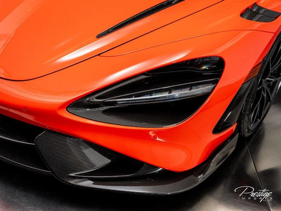 2021 McLaren 765LT - Image 10 of 31
