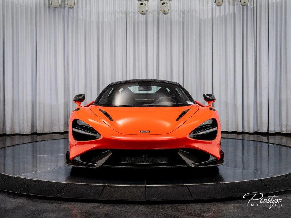 2021 McLaren 765LT - Image 7 of 31