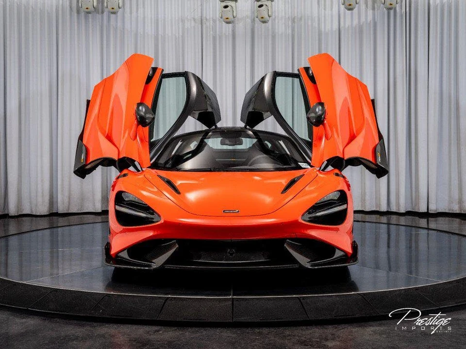 2021 McLaren 765LT - Image 12 of 31
