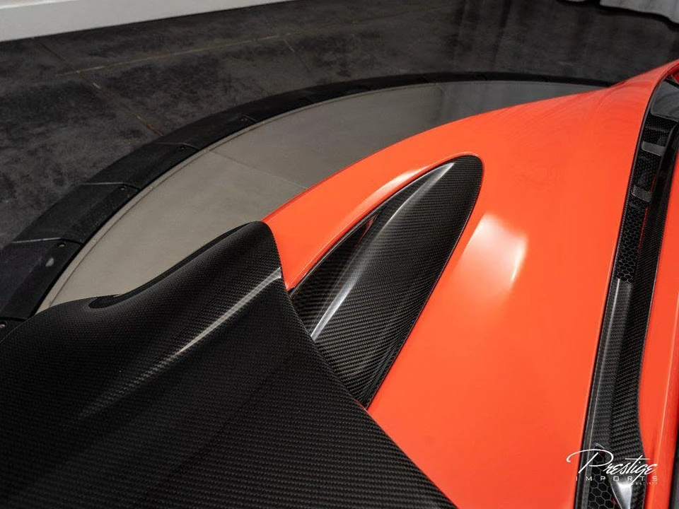 2021 McLaren 765LT - Image 27 of 31
