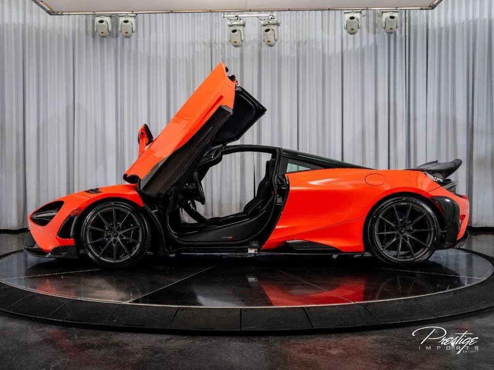 2021 McLaren 765LT - Image 20 of 31