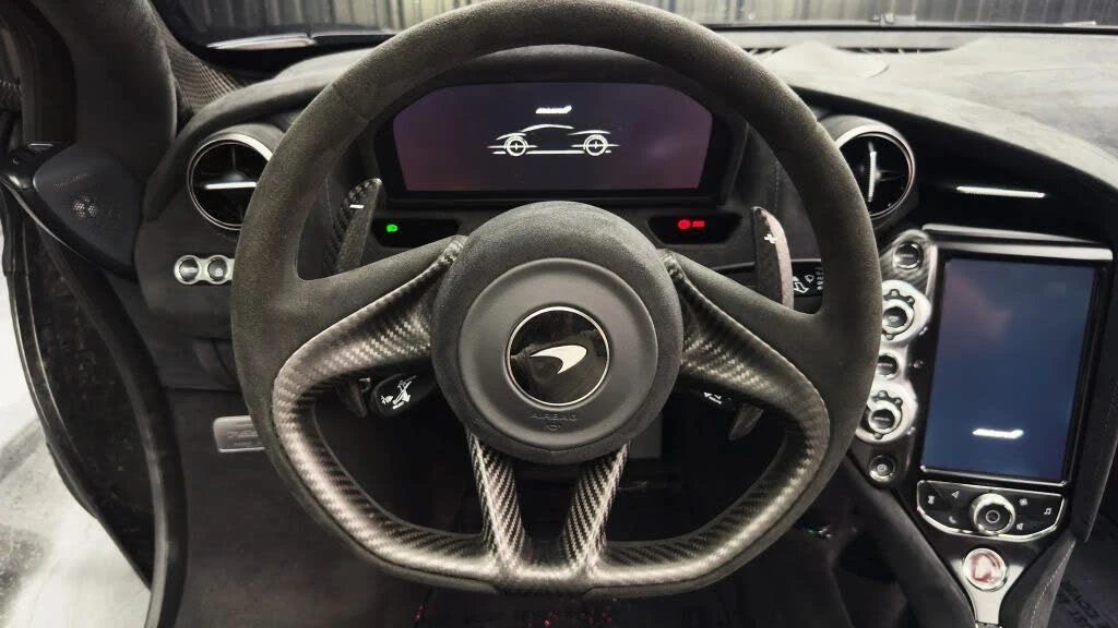 2021 McLaren 765LT - Image 22 of 31