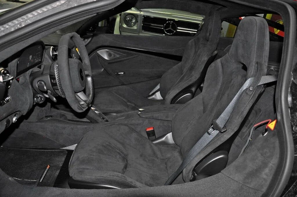 2021 McLaren 765LT - Image 18 of 31