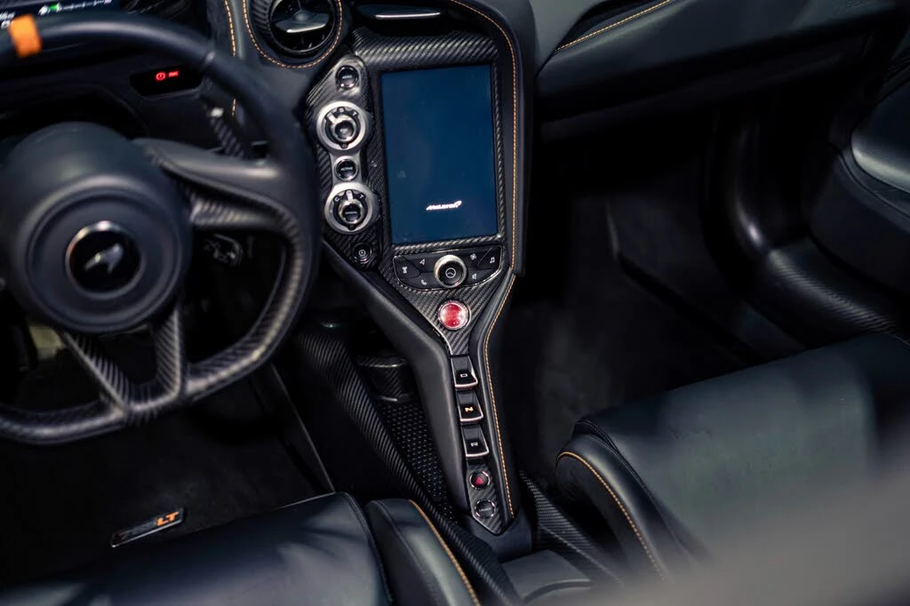 2021 McLaren 765LT - Image 4 of 31