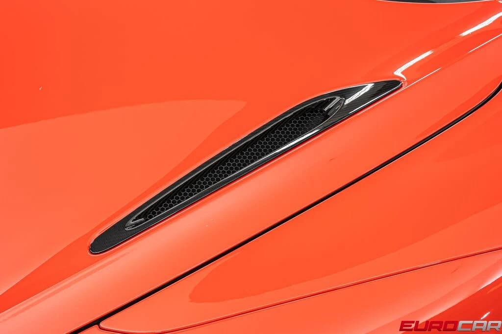 2021 McLaren 765LT - Image 13 of 31