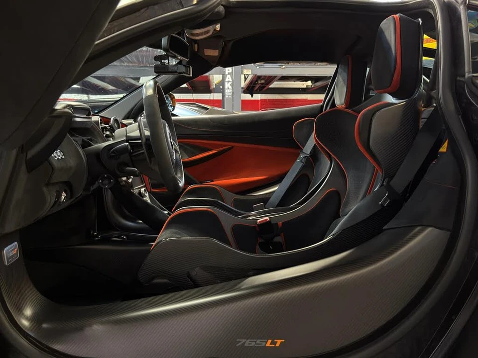 2021 McLaren 765LT - Image 31 of 31
