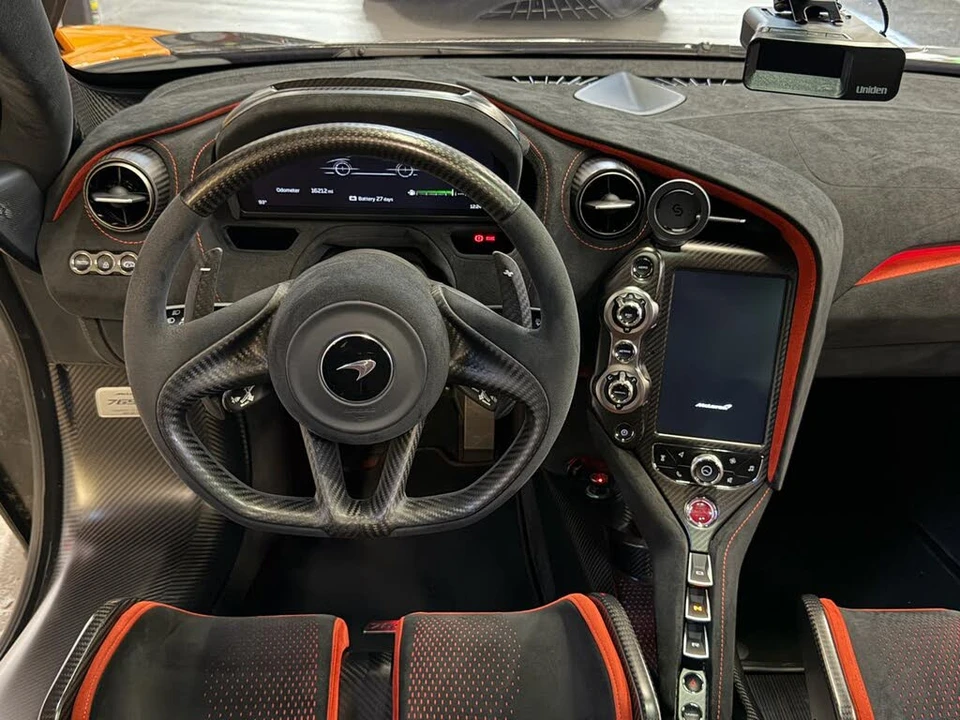 2021 McLaren 765LT - Image 30 of 31