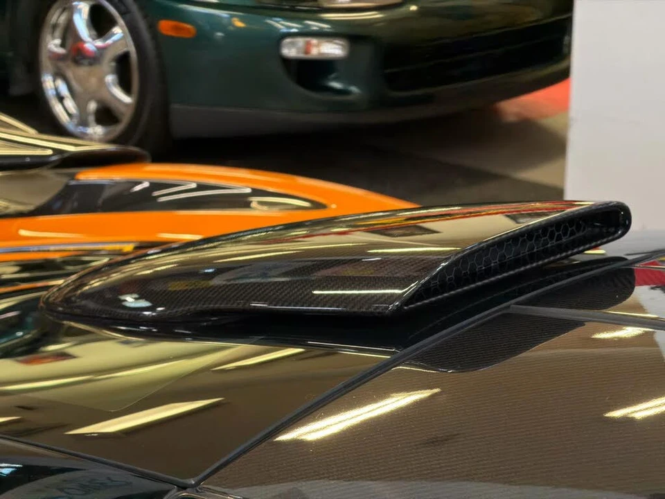 2021 McLaren 765LT - Image 22 of 31