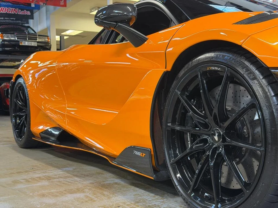 2021 McLaren 765LT - Image 25 of 31