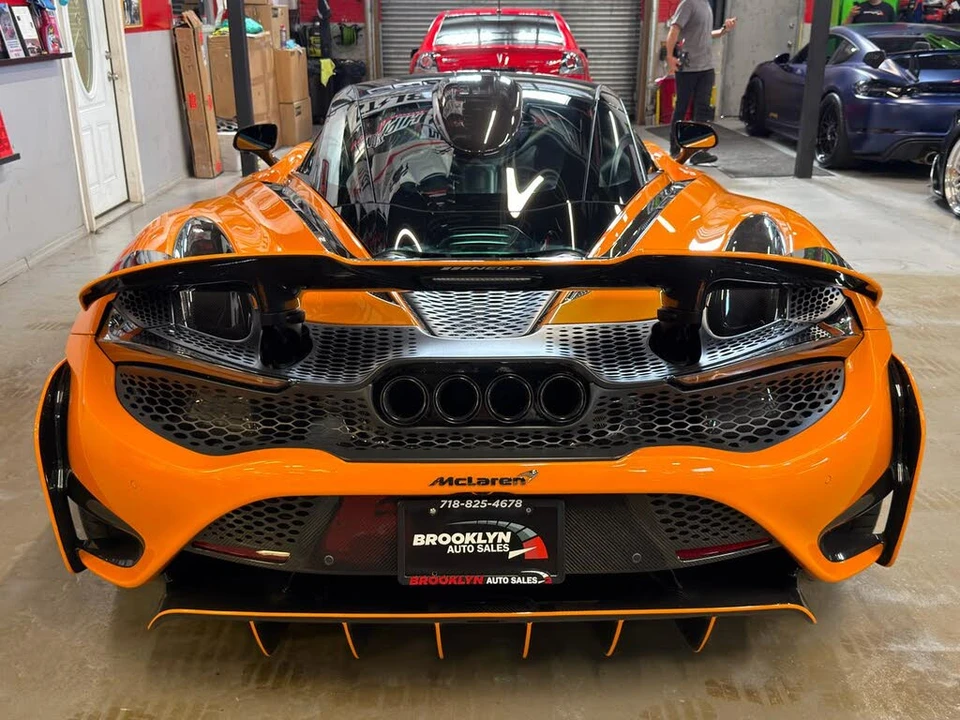 2021 McLaren 765LT - Image 9 of 31