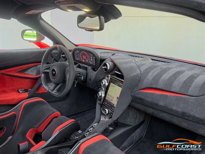 2021 McLaren 765LT - Image 30 of 31