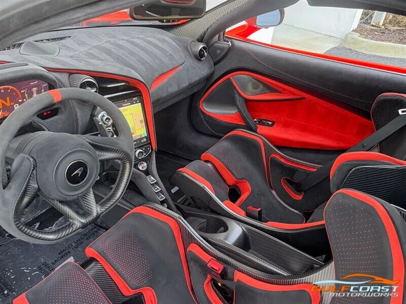 2021 McLaren 765LT - Image 15 of 31