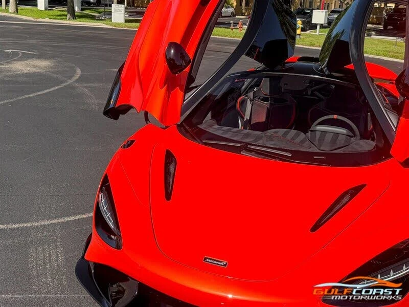 2021 McLaren 765LT - Image 4 of 31