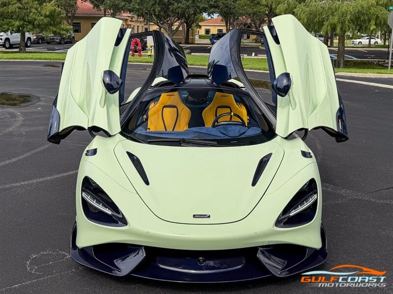 2021 McLaren 765LT - Image 9 of 31