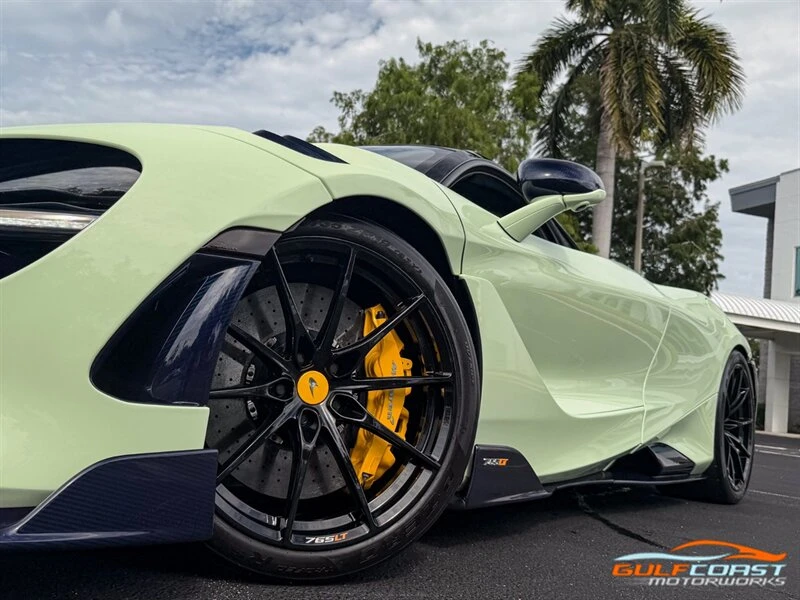 2021 McLaren 765LT - Image 17 of 31