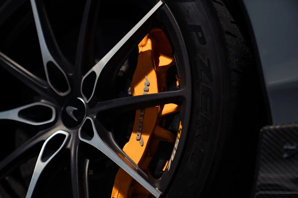 2021 McLaren 765LT - Image 9 of 31