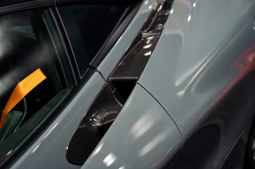 2021 McLaren 765LT - Image 31 of 31