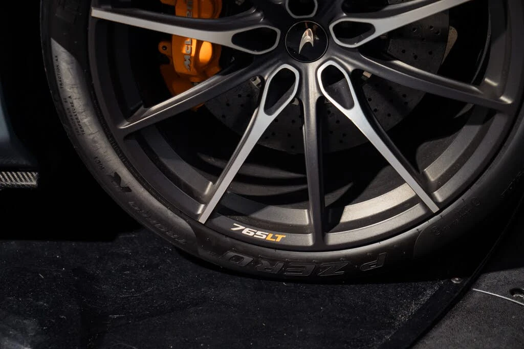 2021 McLaren 765LT - Image 10 of 31