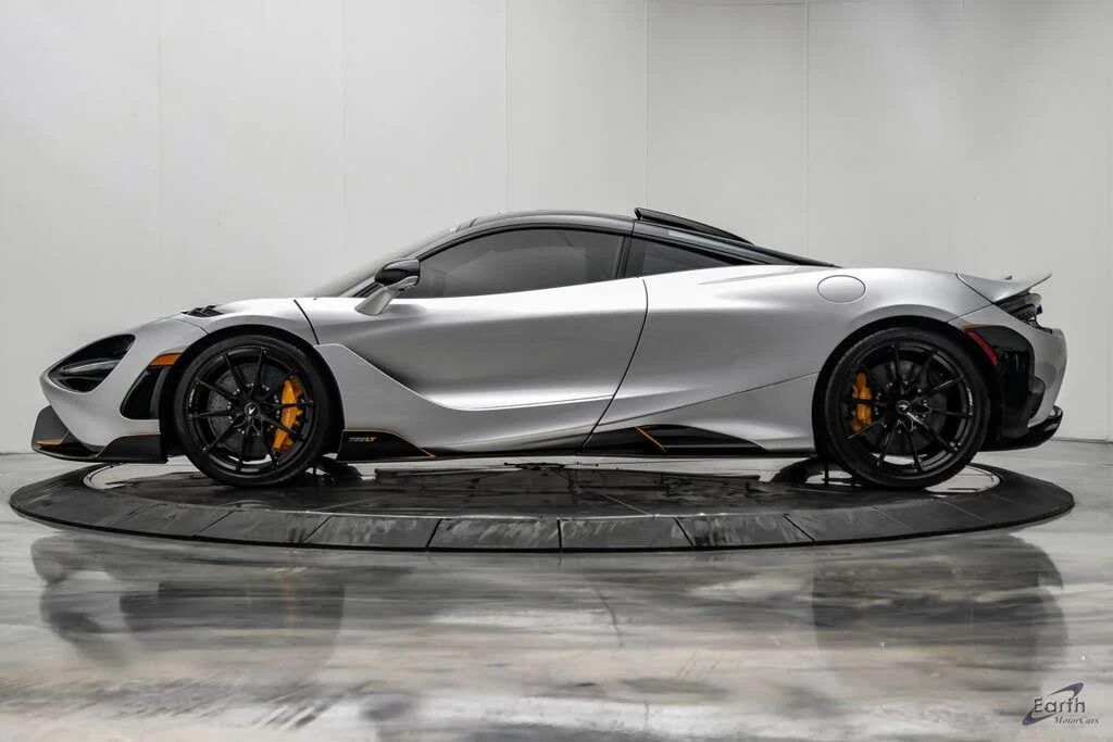 2021 McLaren 765LT - Image 8 of 31