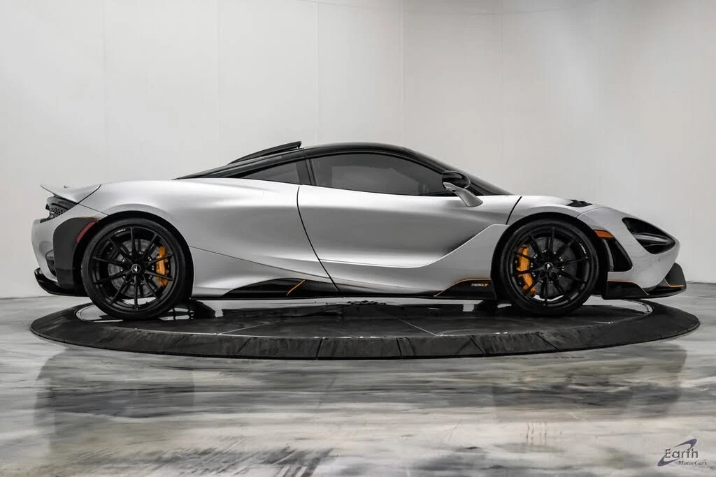 2021 McLaren 765LT - Image 26 of 31