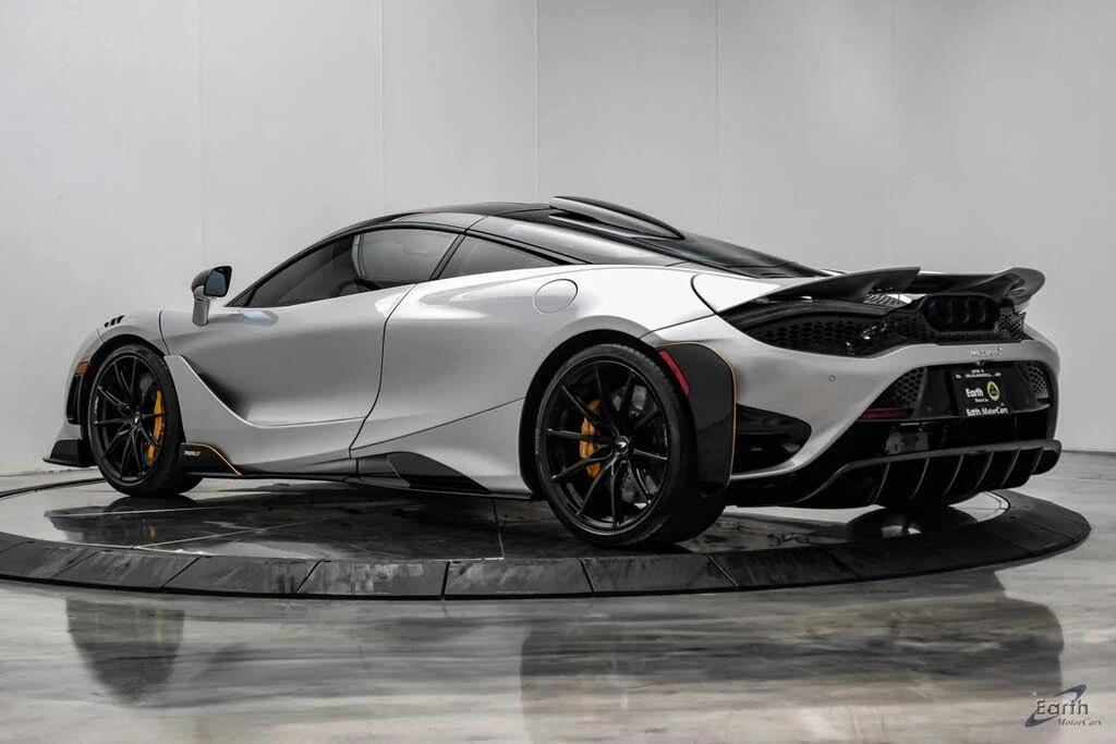 2021 McLaren 765LT - Image 12 of 31