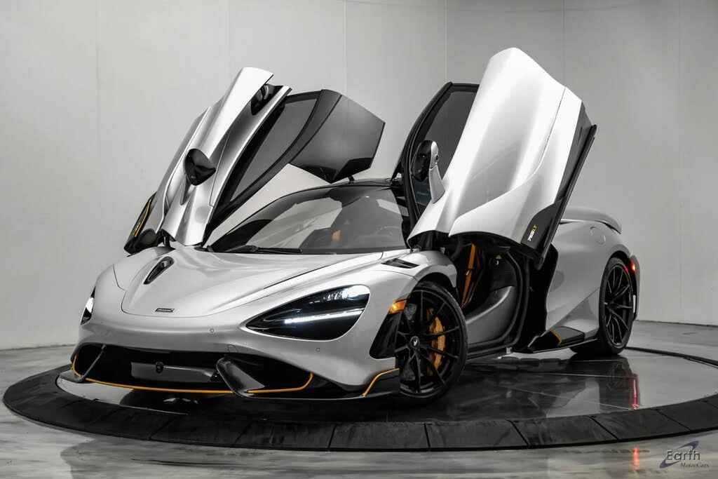 2021 McLaren 765LT - Image 4 of 31