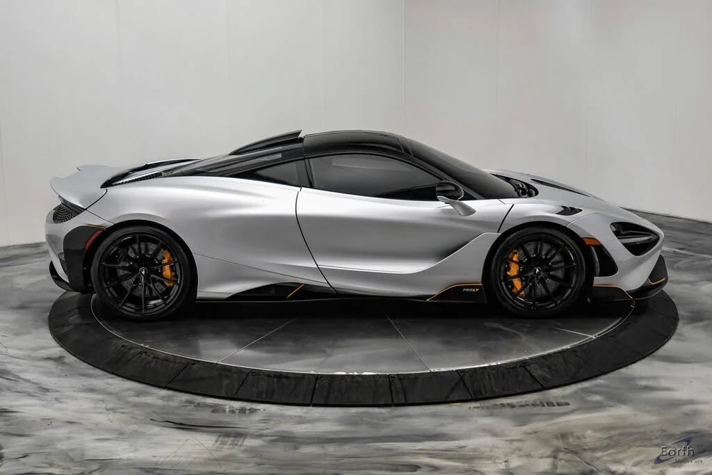 2021 McLaren 765LT - Image 27 of 31
