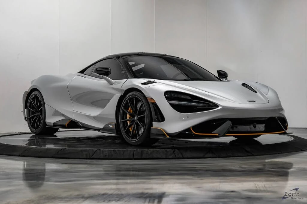 2021 McLaren 765LT - Image 30 of 31