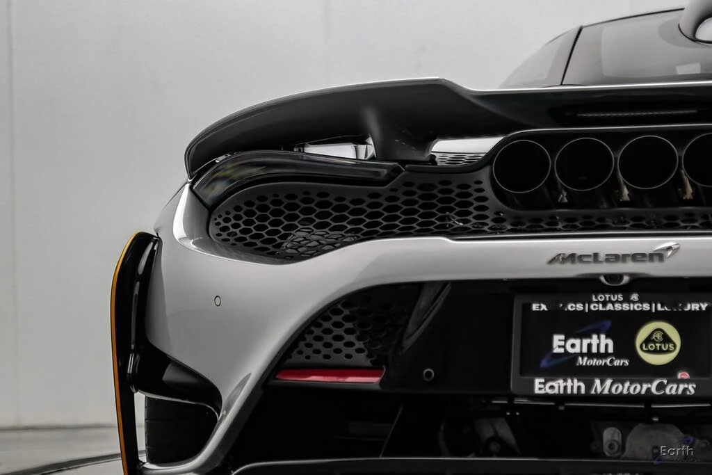 2021 McLaren 765LT - Image 17 of 31