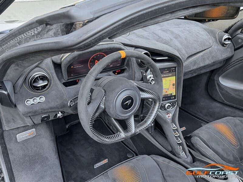 2021 McLaren 765LT - Image 29 of 31
