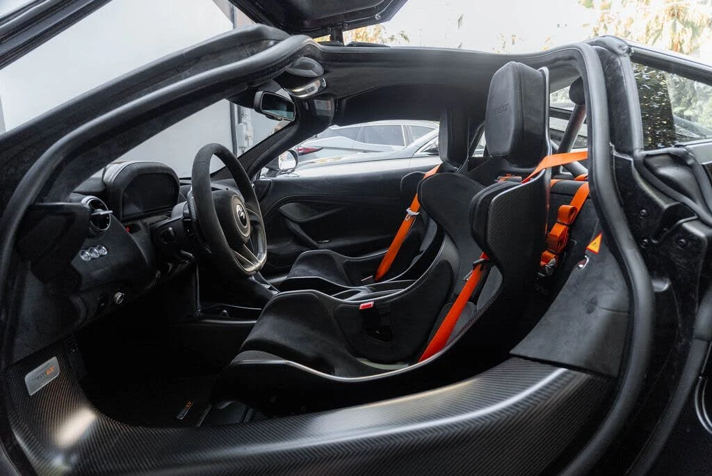2021 McLaren 765LT - Image 3 of 31