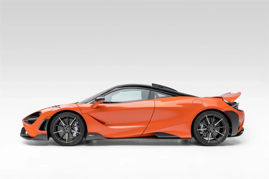 2021 McLaren 765LT - Image 10 of 12