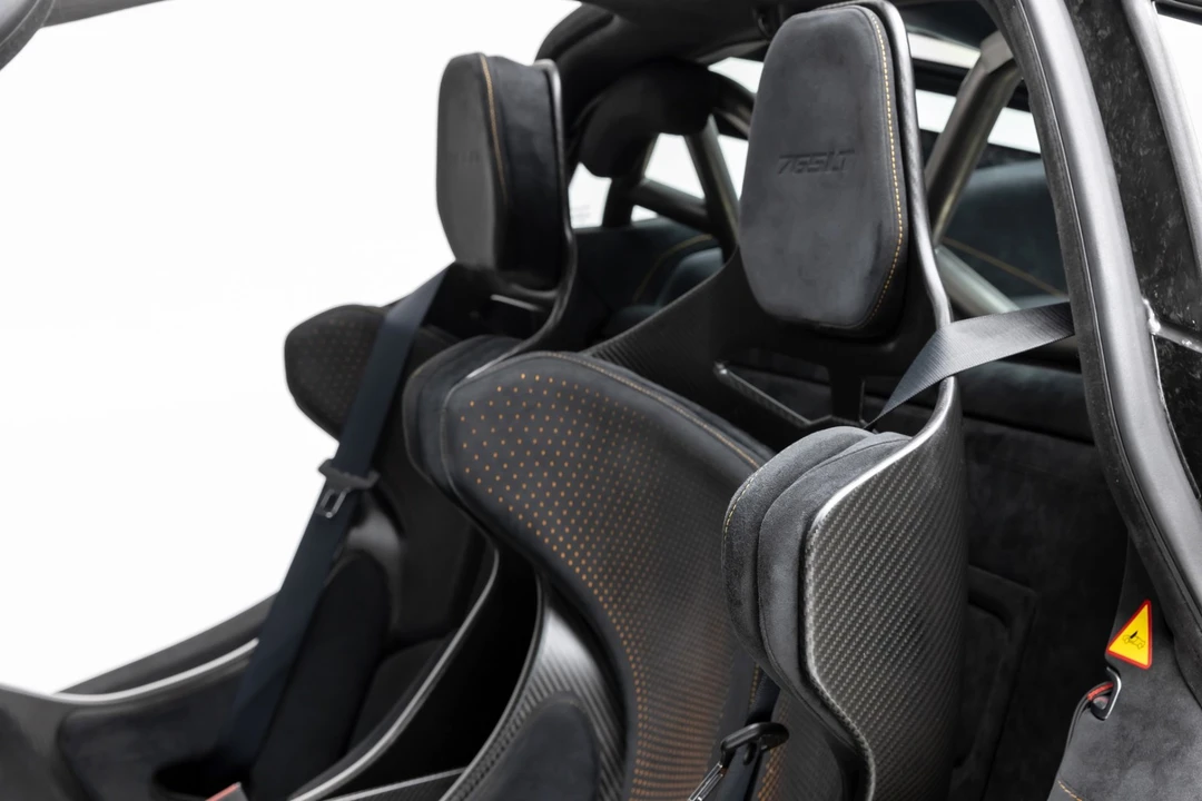 2021 McLaren 675LT - Image 6 of 12