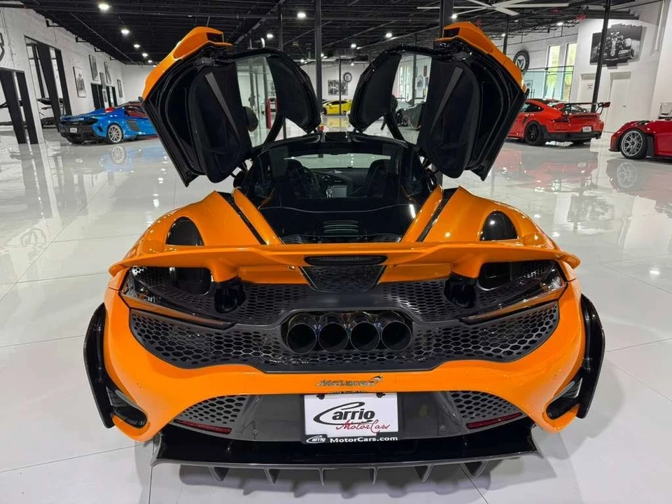 2021 McLaren 765LT - Image 14 of 21