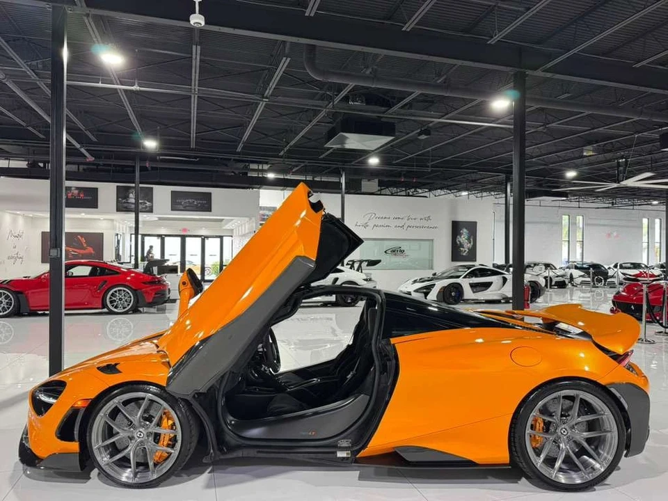 2021 McLaren 765LT - Image 12 of 12