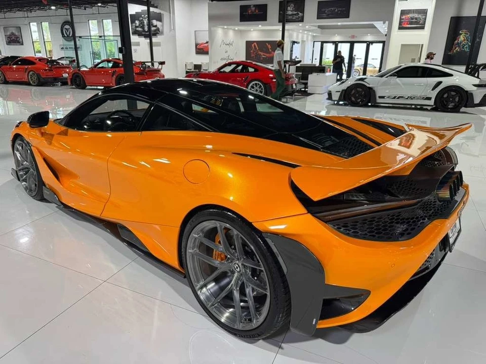 2021 McLaren 765LT - Image 5 of 12