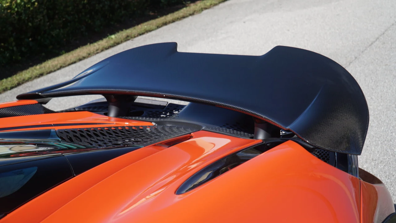 2021 McLaren 765LT - Image 20 of 31