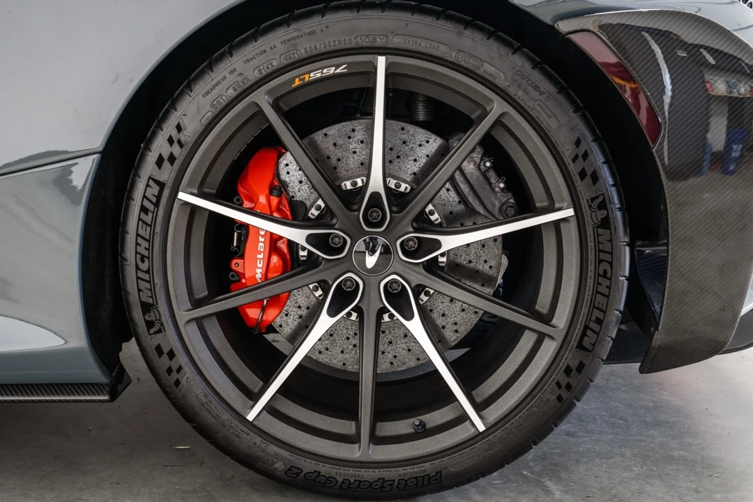 2021 McLaren 765LT - Image 10 of 21