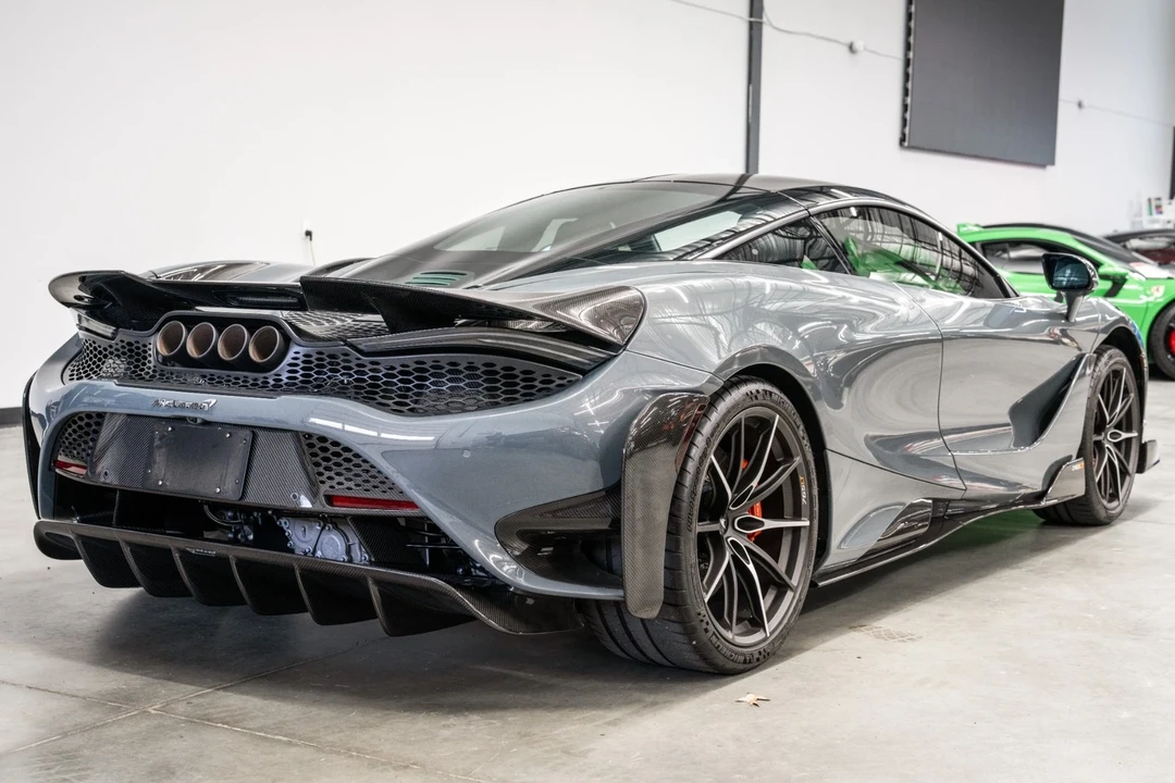 2021 McLaren 765LT - Image 8 of 21