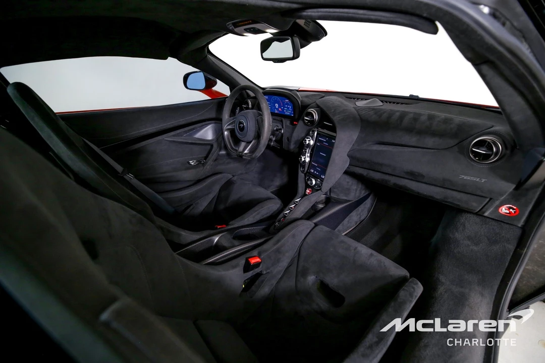 2021 McLaren 765LT - Image 19 of 21